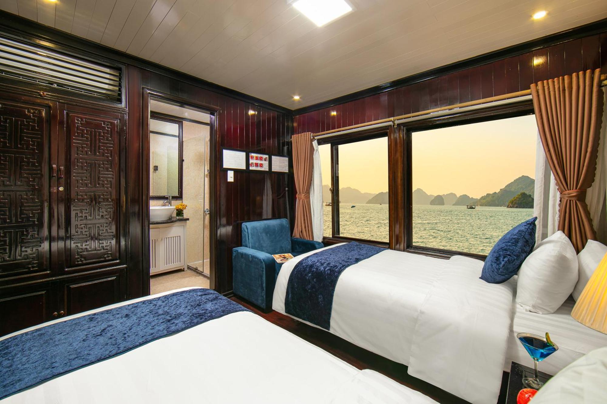 Fantasea Imperial Cruise Hotel ฮาลอง ภายนอก รูปภาพ